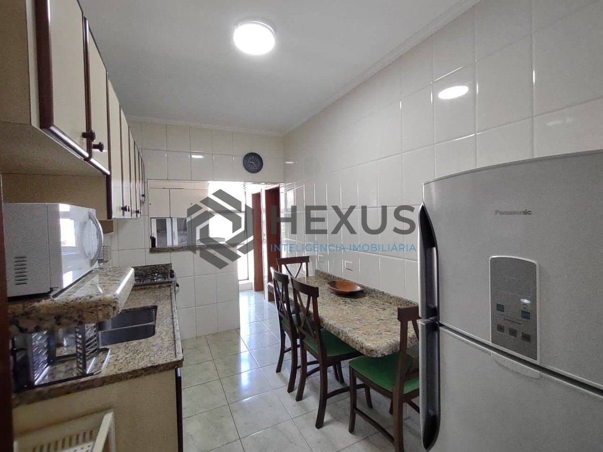Foto 18 de Apartamento com varanda e vista mar na Praia da Enseada, Guaruja