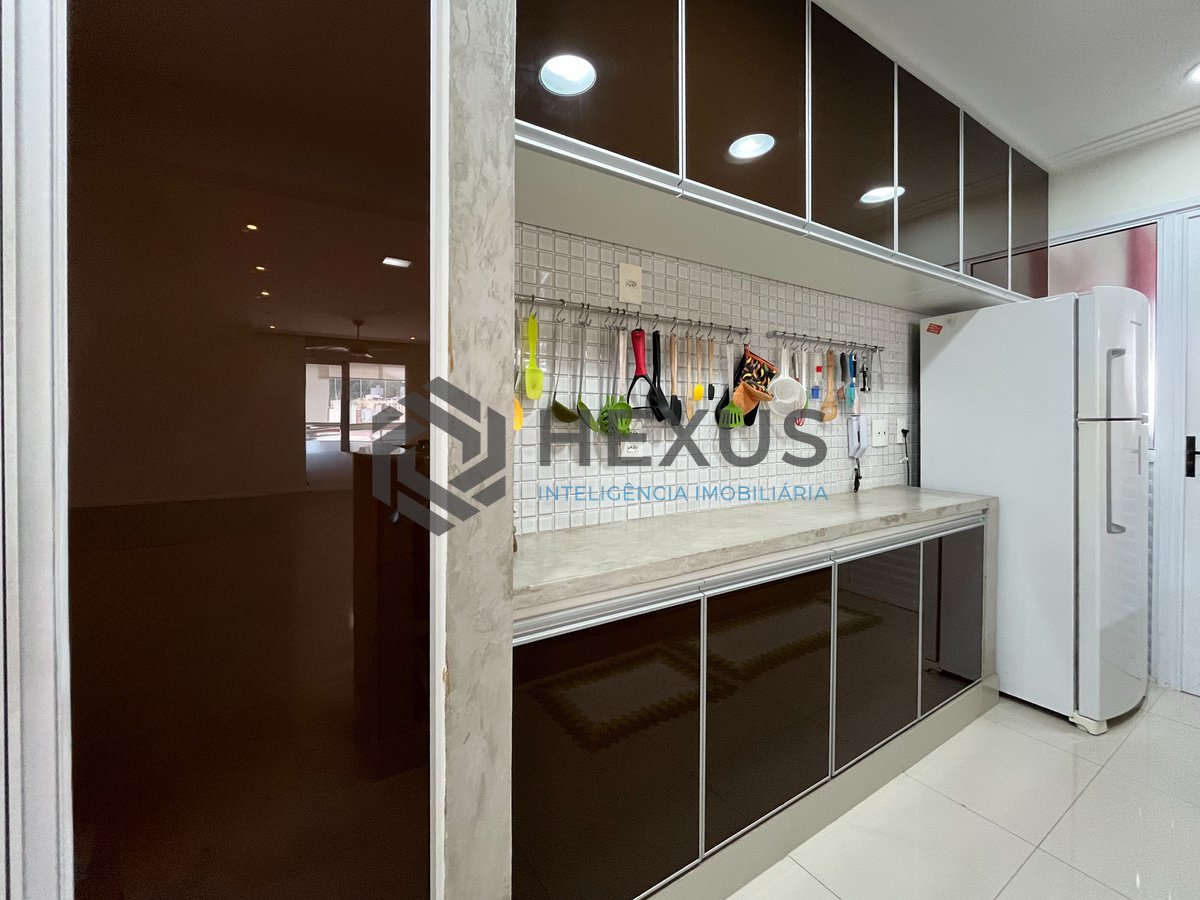 Foto 21 de Apartamento com varanda e lazer de clube na Praia das Asturias, Guaruja