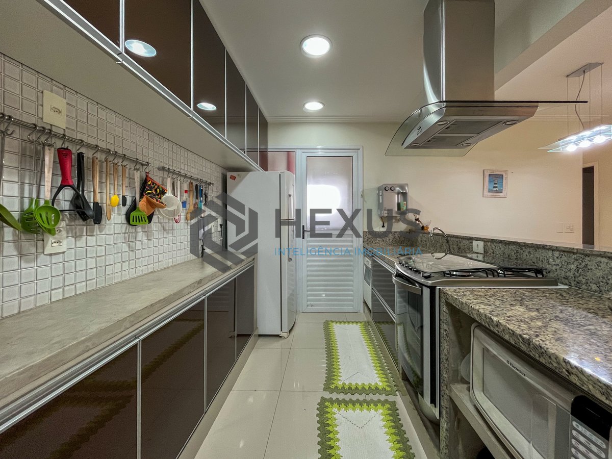 Foto 23 de Apartamento com varanda e lazer de clube na Praia das Asturias, Guaruja