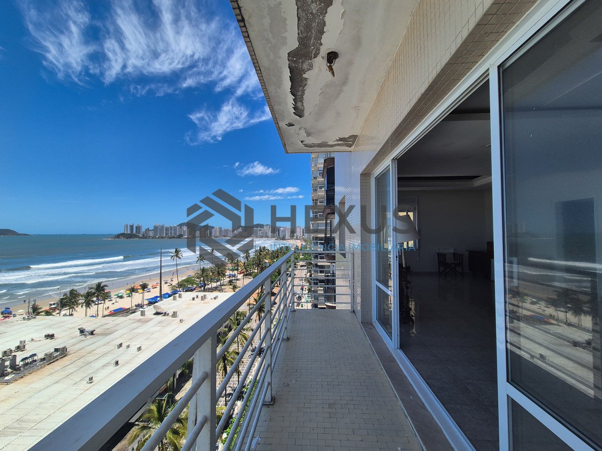 Foto 11 de Apartamento frente mar reformado com varanda e lazer na Praia das Pitangueiras, Guaruja