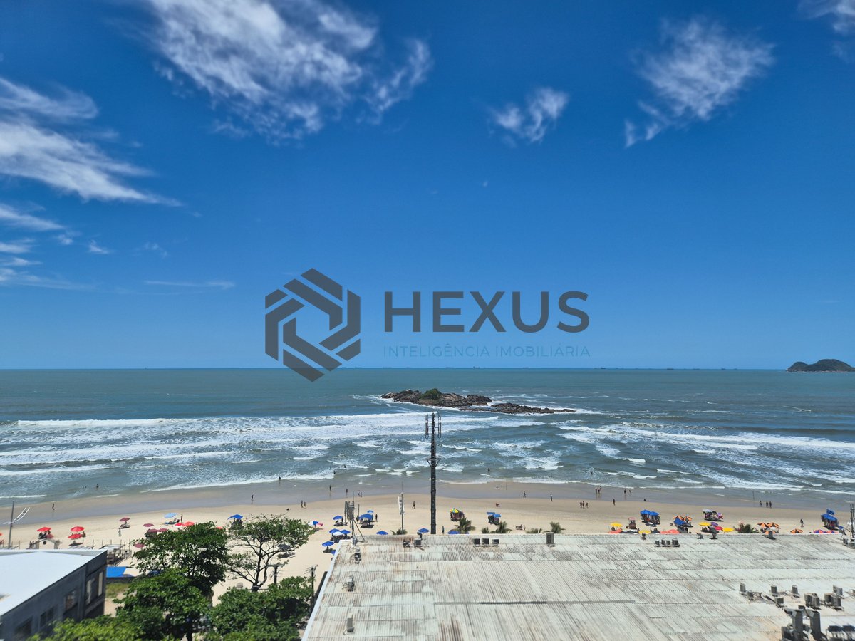 Foto 9 de Apartamento frente mar reformado com varanda e lazer na Praia das Pitangueiras, Guaruja
