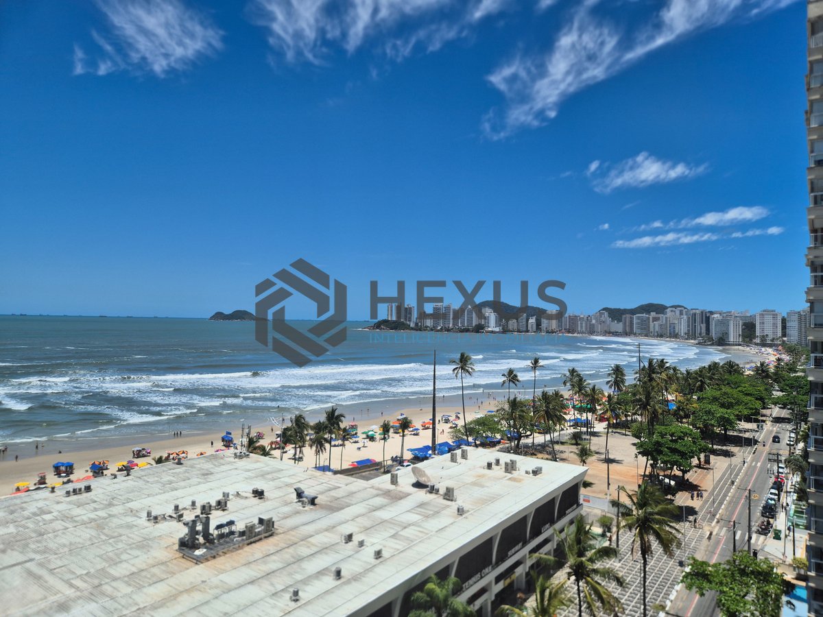 Foto 10 de Apartamento frente mar reformado com varanda e lazer na Praia das Pitangueiras, Guaruja