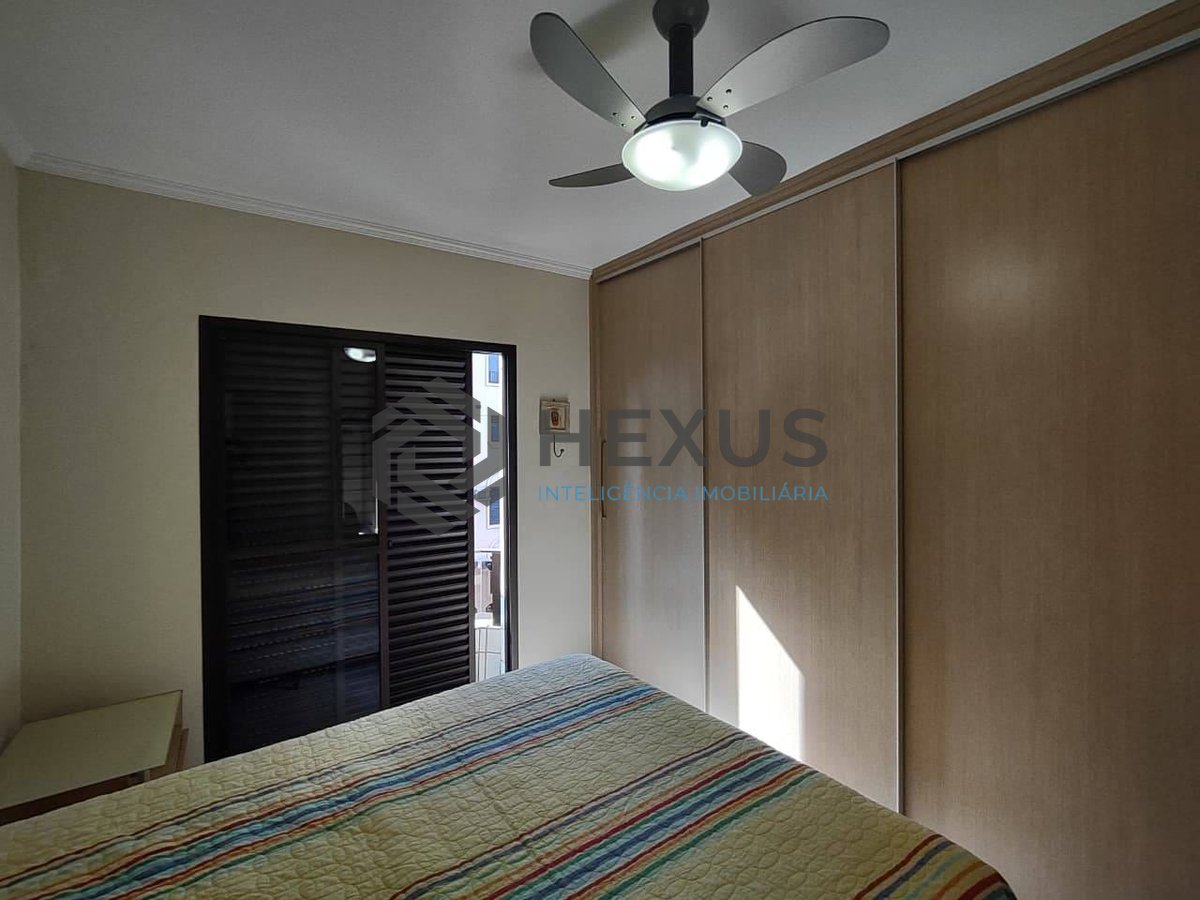 Foto 13 de Apartamento com varanda e lazer na Praia da Enseada, Guaruja
