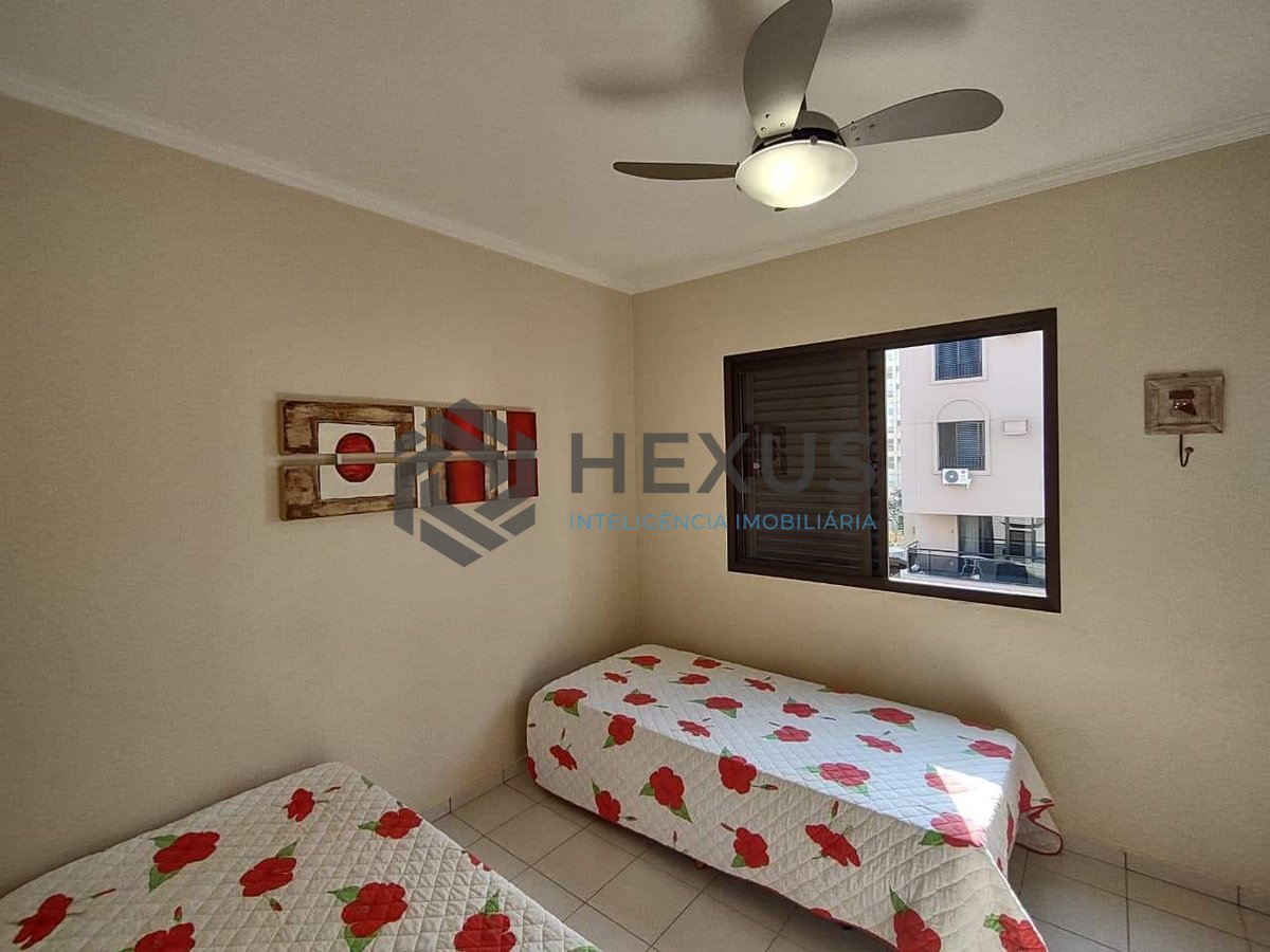 Foto 8 de Apartamento com varanda e lazer na Praia da Enseada, Guaruja