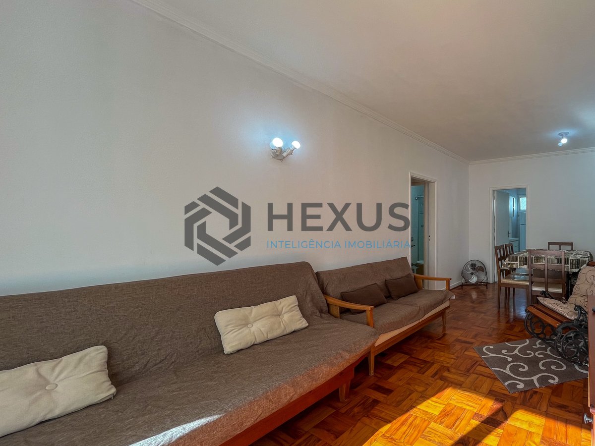 Foto 6 de Apartamento com varanda e vista mar na beira mar da Praia das Pitangueiras, Guaruja