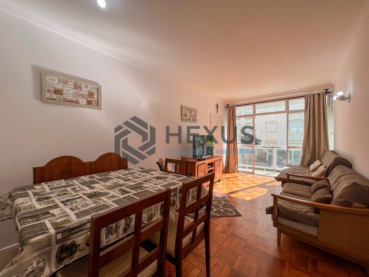 Foto 7 de Apartamento com varanda e vista mar na beira mar da Praia das Pitangueiras, Guaruja
