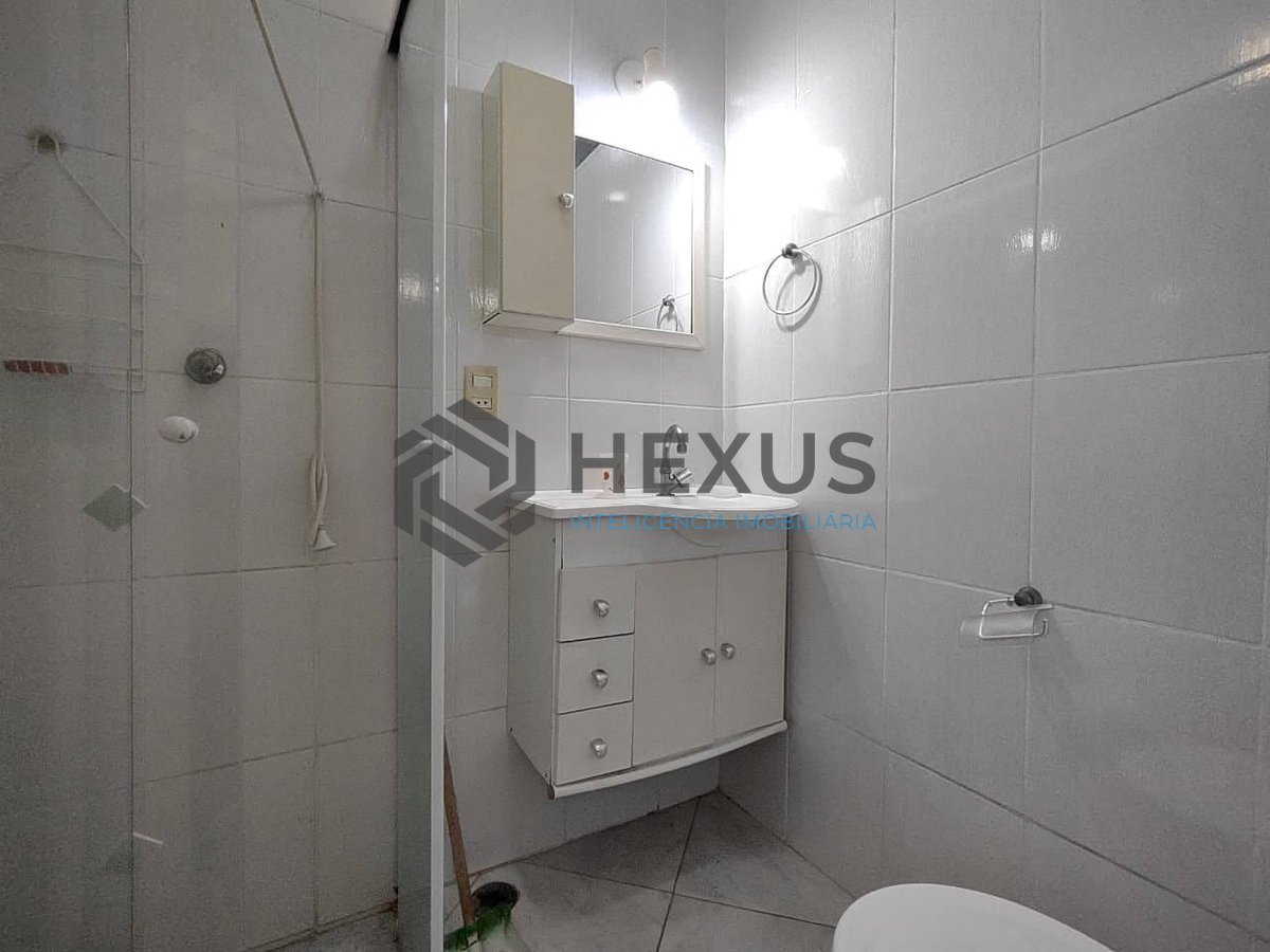 Foto 13 de Apartamento na região do Aquário na Praia da Enseada, Guaruja