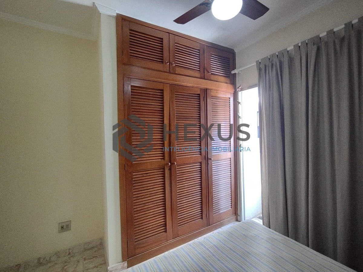Foto 11 de Apartamento com varanda na região do Aquário na Praia da Enseada, Guaruja