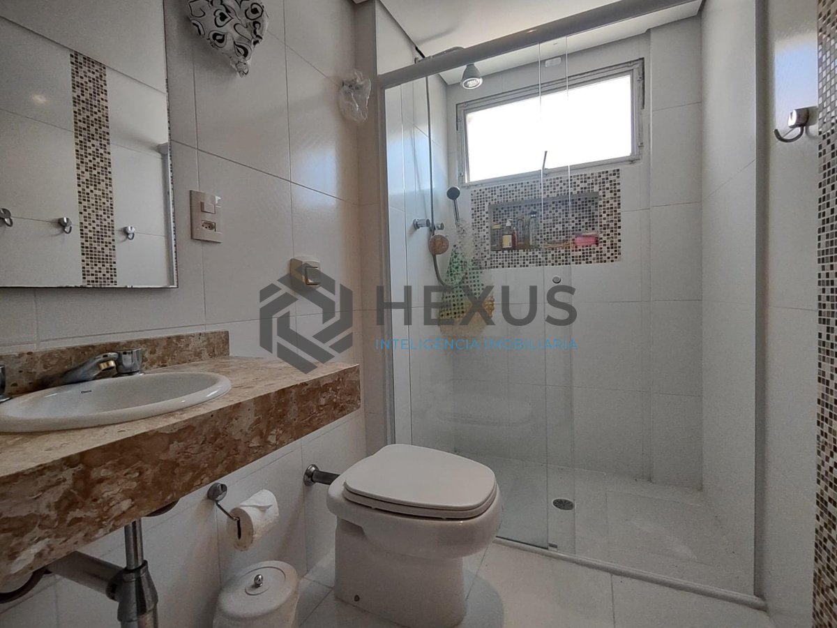 Foto 8 de Apartamento com varanda na região do Aquário na Praia da Enseada, Guaruja