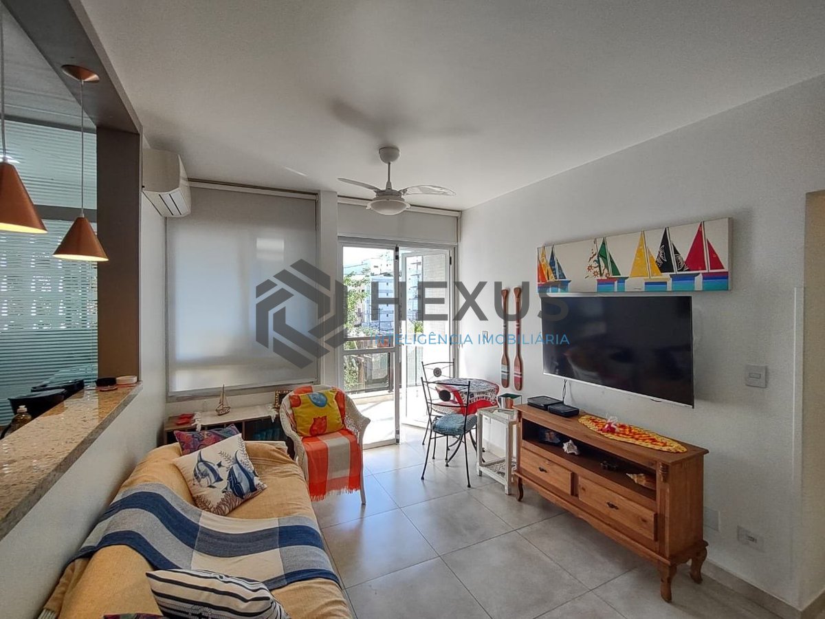 Foto 2 de Apartamento com varanda na Praia da Enseada, Guaruja