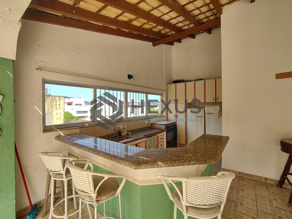 Foto 10 de Cobertura penthouse com varanda e área gourmet na Praia da Enseada, Guaruja