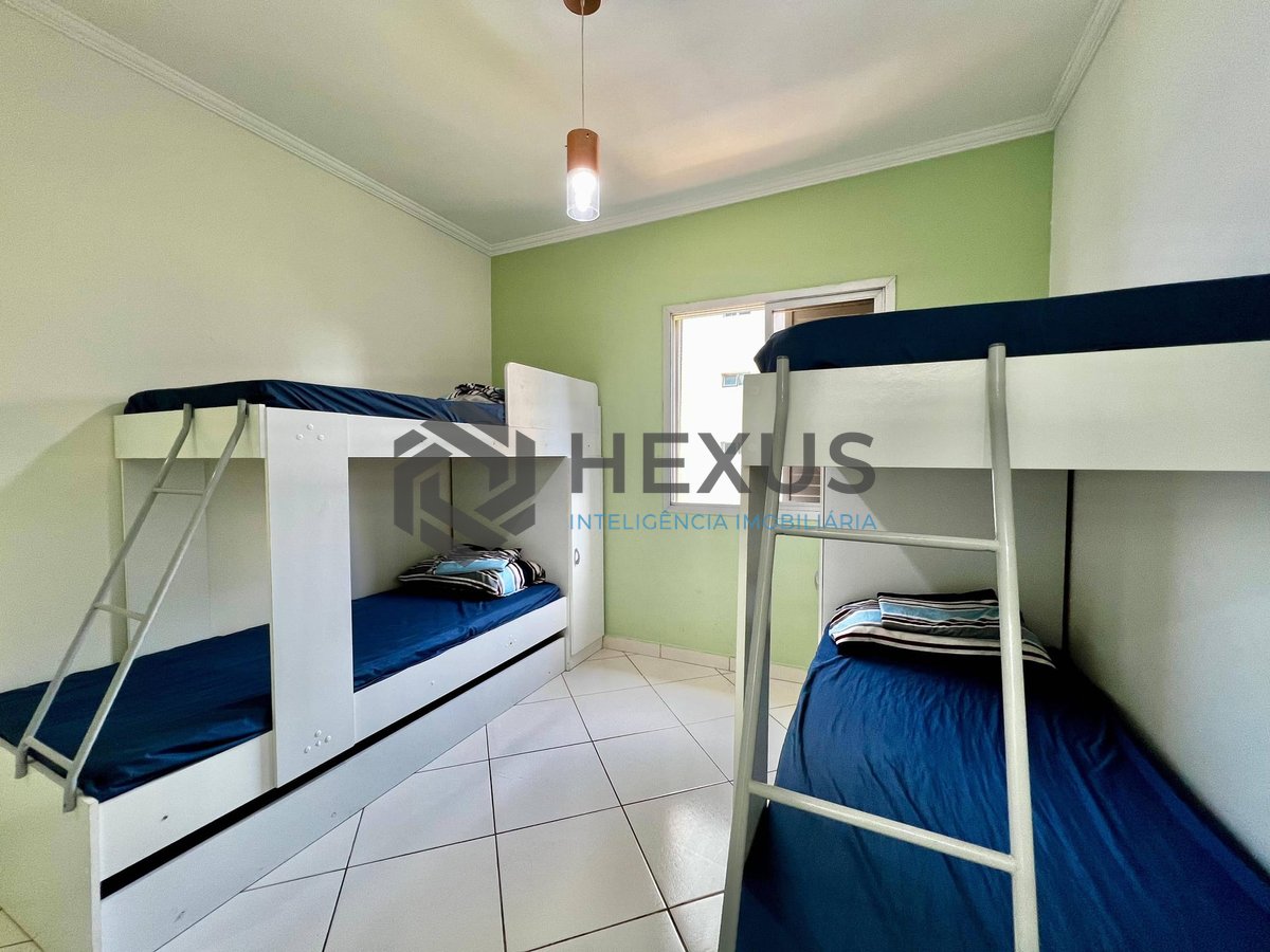 Foto 28 de Apartamento reformado frente mar com varanda gourmet na Praia das Pitangueiras, Guaruja