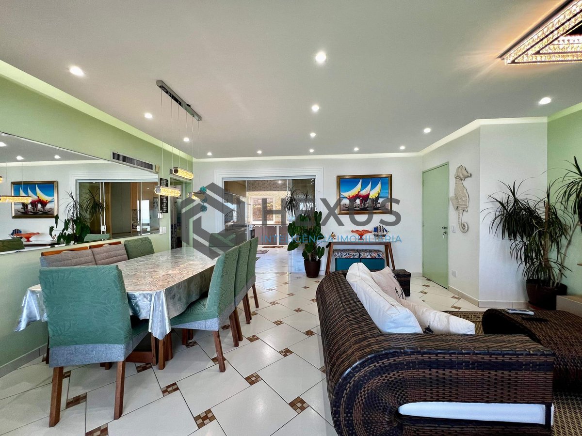 Foto 9 de Apartamento reformado frente mar com varanda gourmet na Praia das Pitangueiras, Guaruja