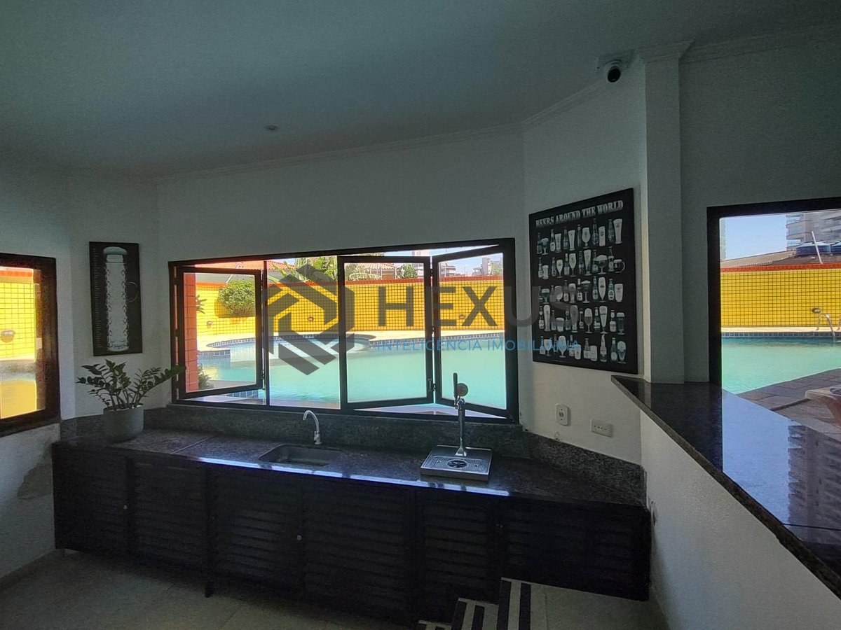 Foto 21 de Apartamento com varanda gourmet e lazer completo na Praia da Enseada, Guaruja