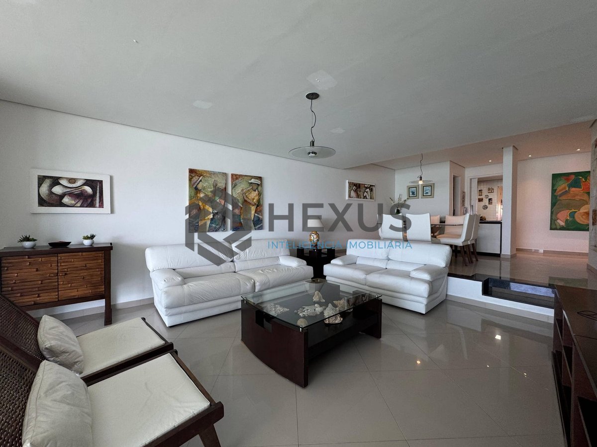 Foto 11 de Apartamento reformado frente mar com varanda gourmet e lazer completo na Praia das Pitangueiras, Guaruja