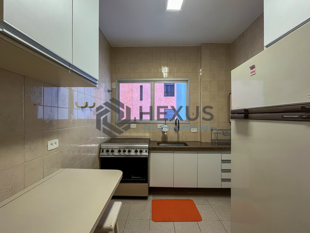Foto 20 de Apartamento com varanda vista mar e lazer na Praia das Pitangueiras, Guaruja