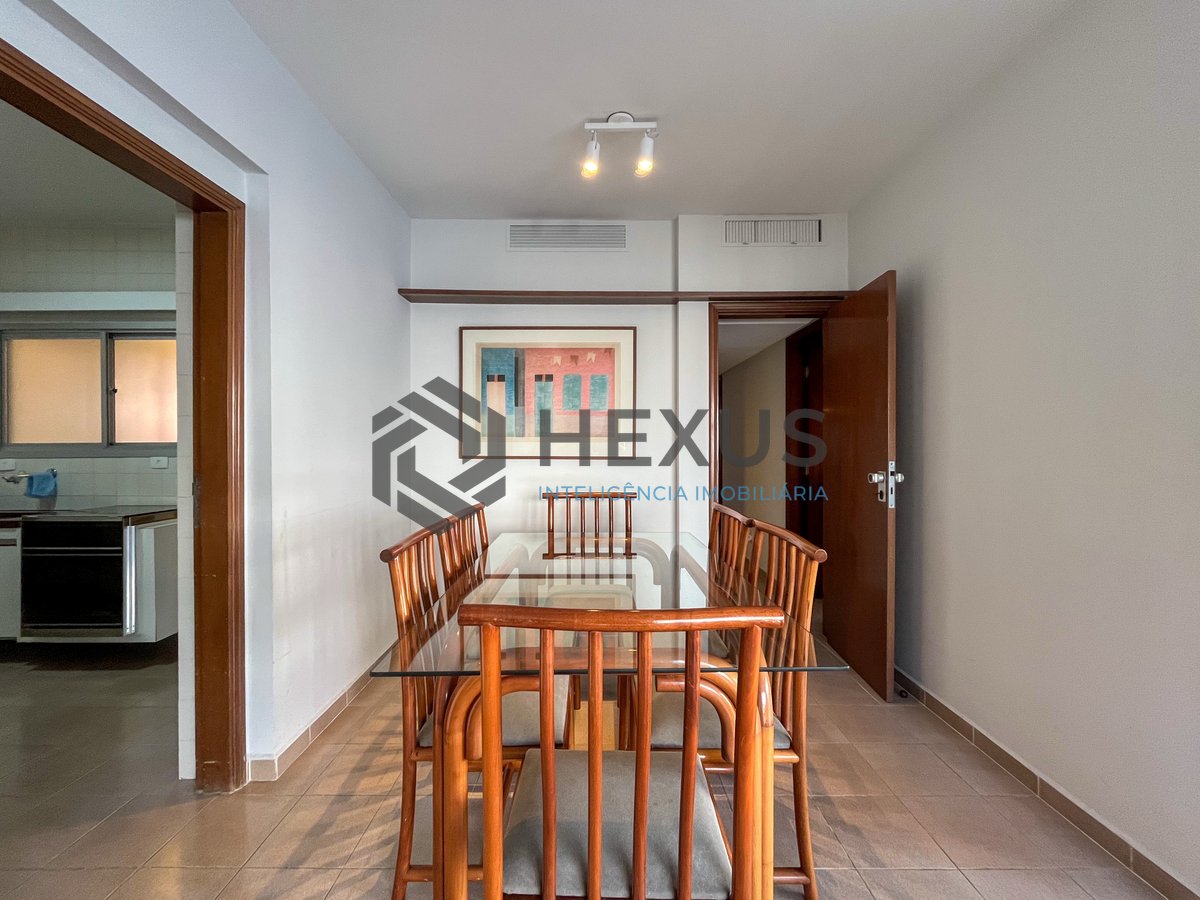 Foto 5 de Apartamento com varanda, lazer e vista mar na Praia das Pitangueiras, Guaruja