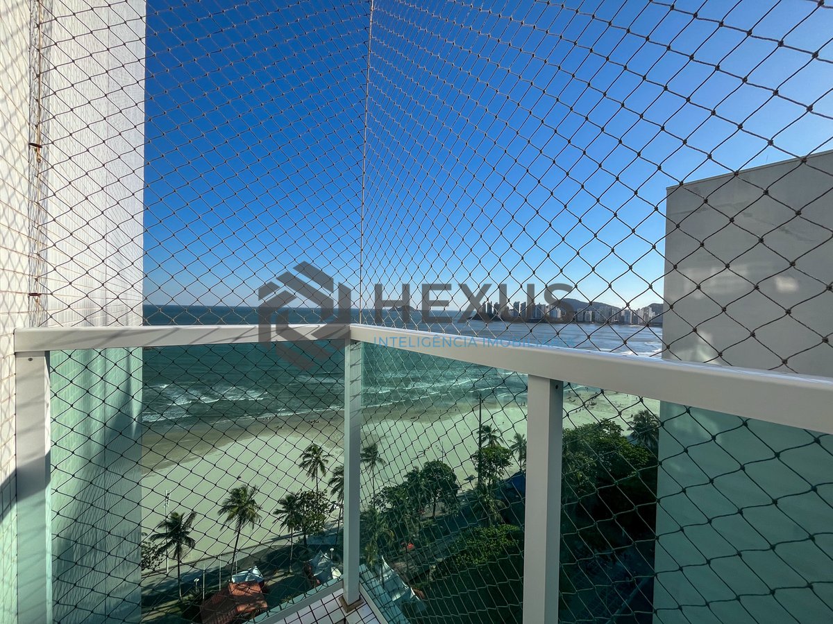 Foto 22 de Apartamento frente mar com varanda vista mar na Praia das Pitangueiras, Guaruja
