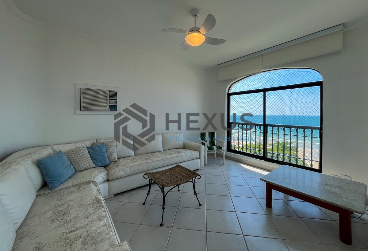 Foto 8 de Apartamento frente mar com varanda na Praia das Pitangueiras, Guaruja