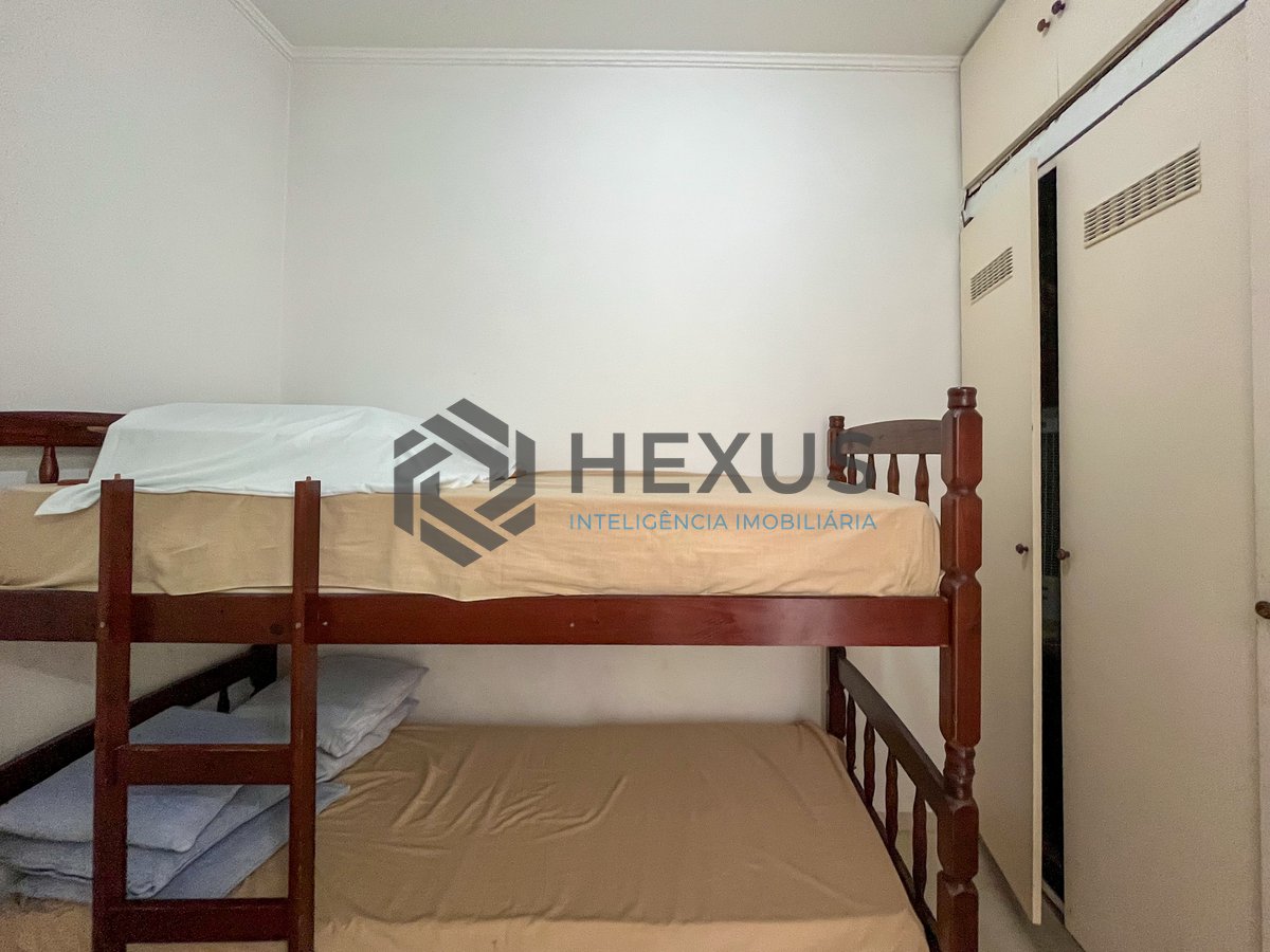 Foto 44 de Apartamento frente mar com varanda na Praia das Pitangueiras, Guaruja