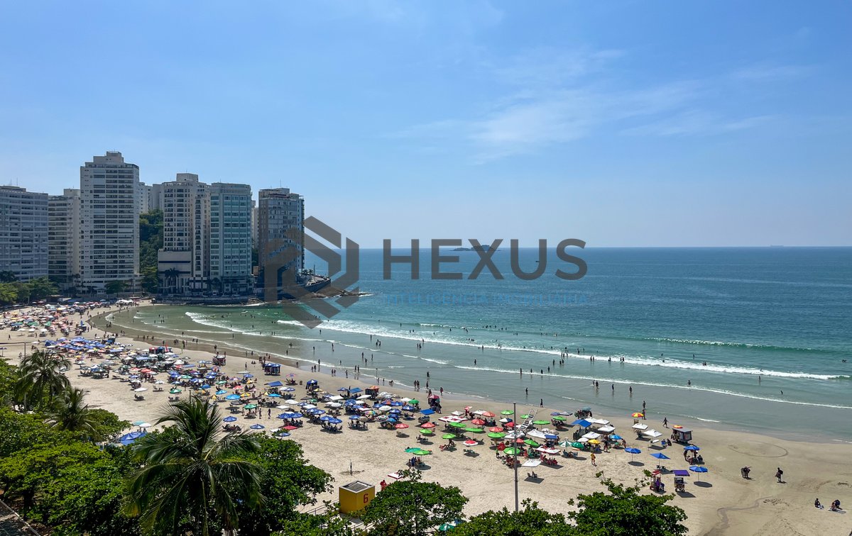 Foto 15 de Apartamento frente mar com varanda na Praia das Pitangueiras, Guaruja