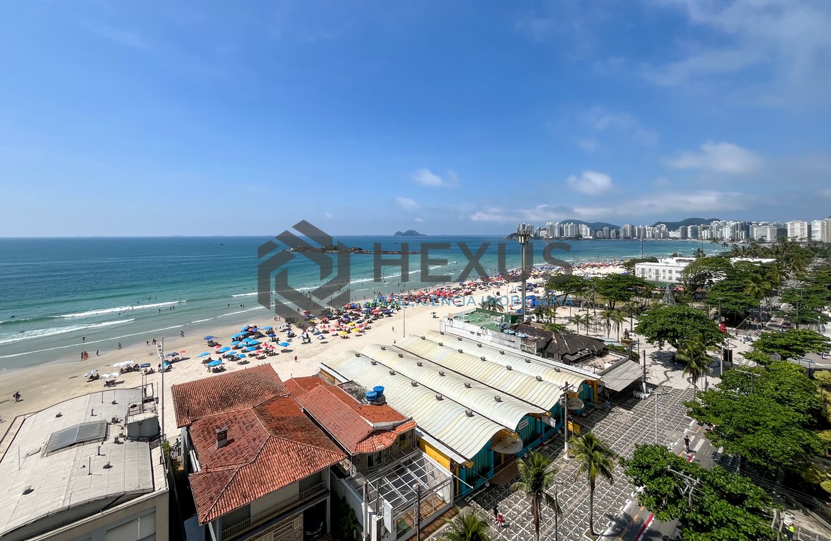 Foto 16 de Apartamento frente mar com varanda na Praia das Pitangueiras, Guaruja