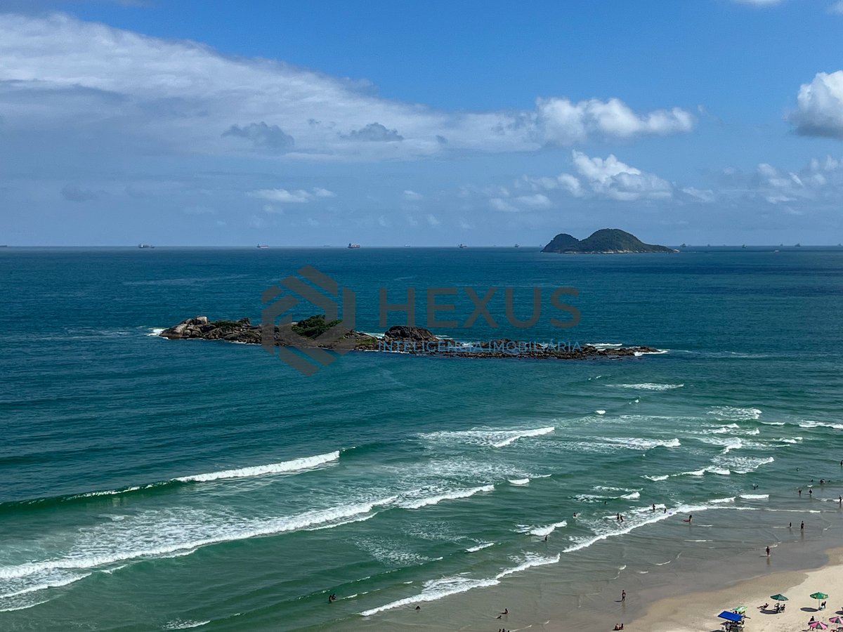 Foto 17 de Apartamento frente mar com varanda na Praia das Pitangueiras, Guaruja