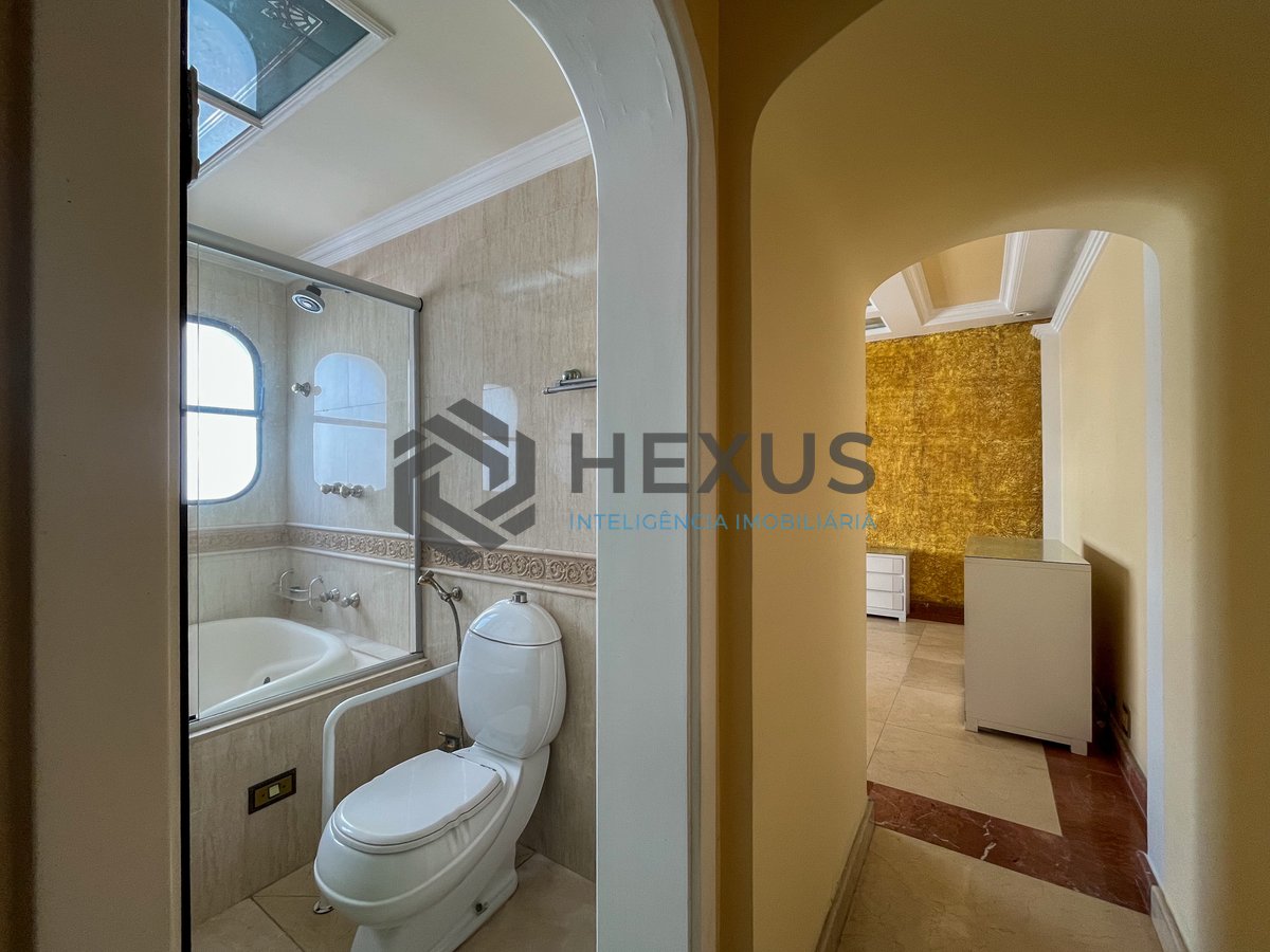 Foto 19 de Apartamento frente mar com varanda na Praia das Pitangueiras, Guaruja