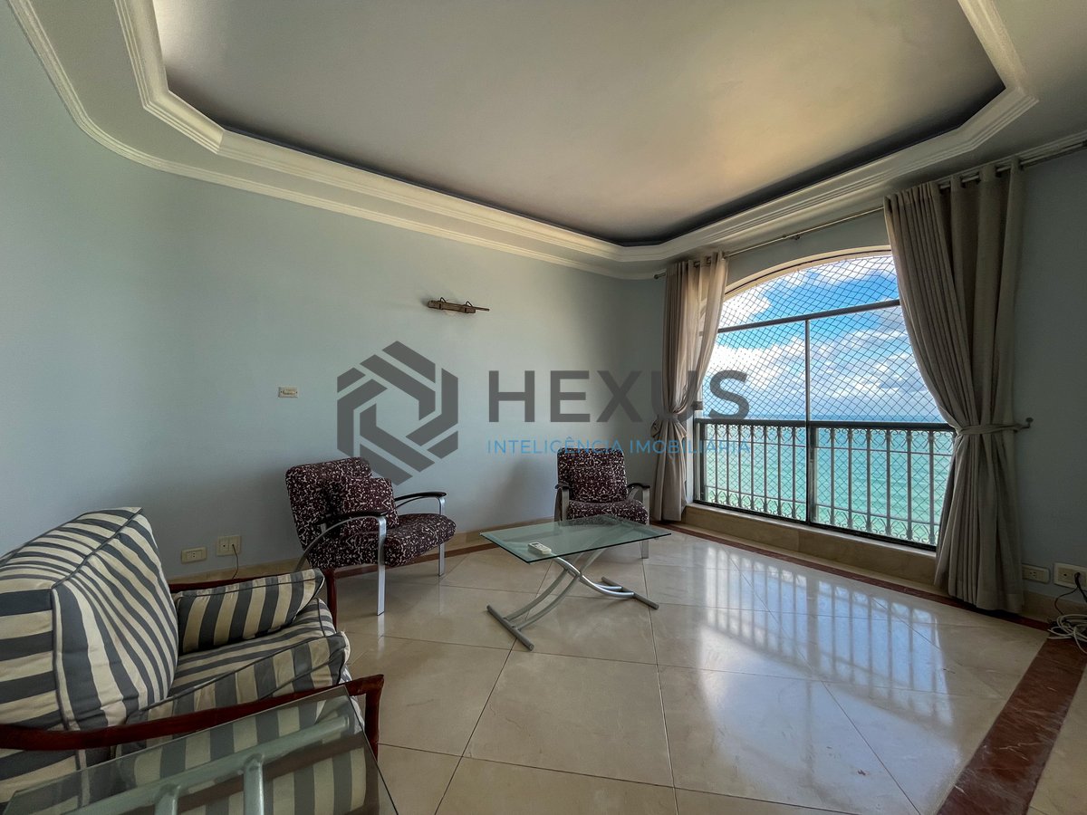 Foto 9 de Apartamento frente mar com varanda na Praia das Pitangueiras, Guaruja