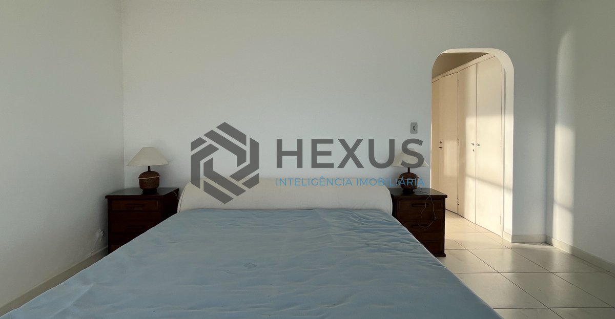 Foto 16 de Apartamento frente mar com vista oceânica na Praia das Pitangueiras, Guaruja