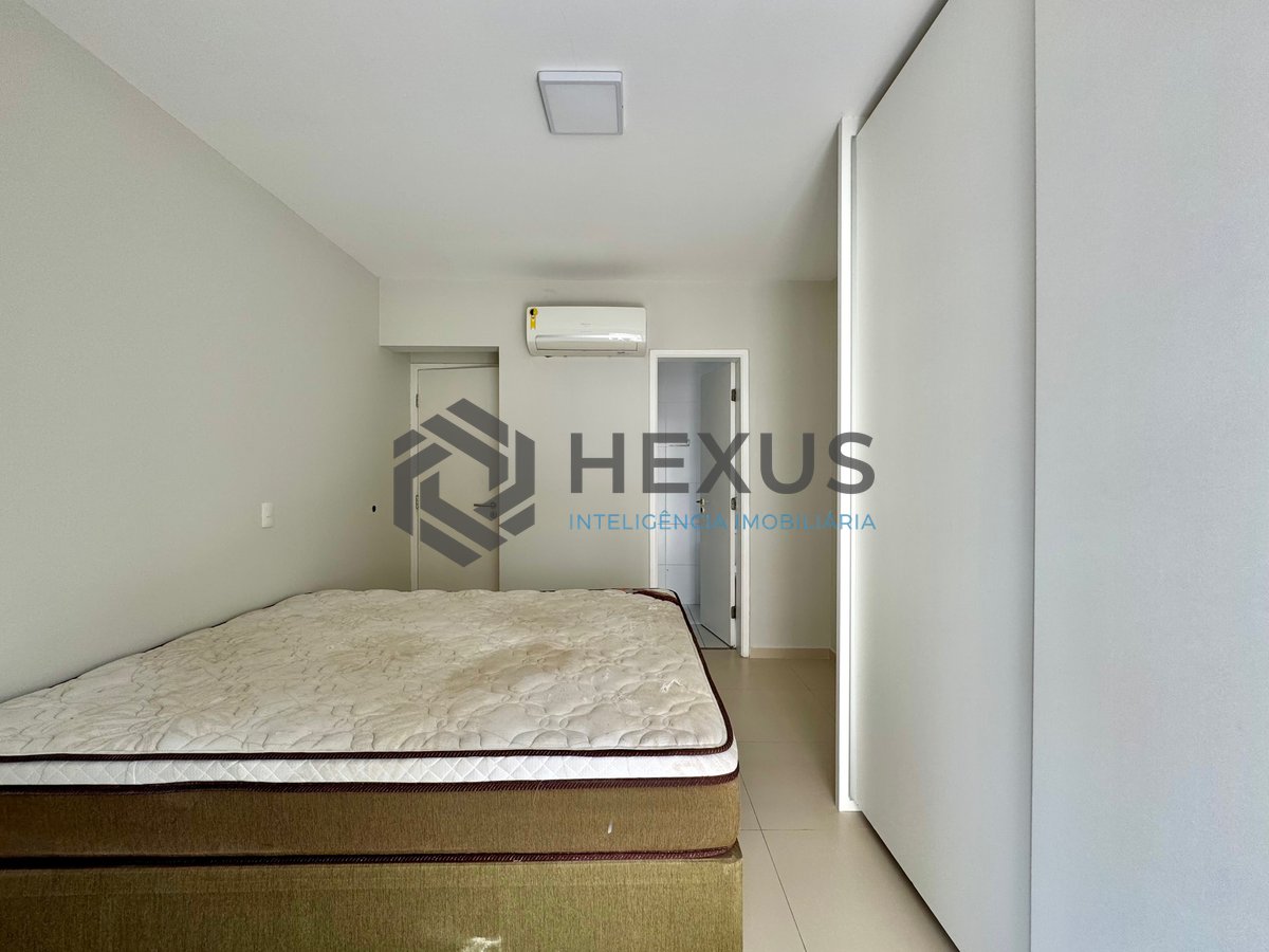Foto 15 de Apartamento com varanda gourmet e lazer completo na Praia das Pitangueiras, Guaruja