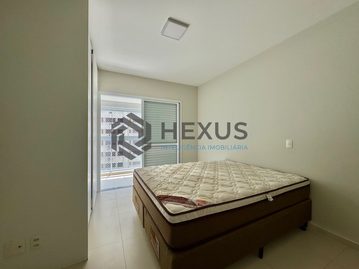 Foto 17 de Apartamento com varanda gourmet e lazer completo na Praia das Pitangueiras, Guaruja