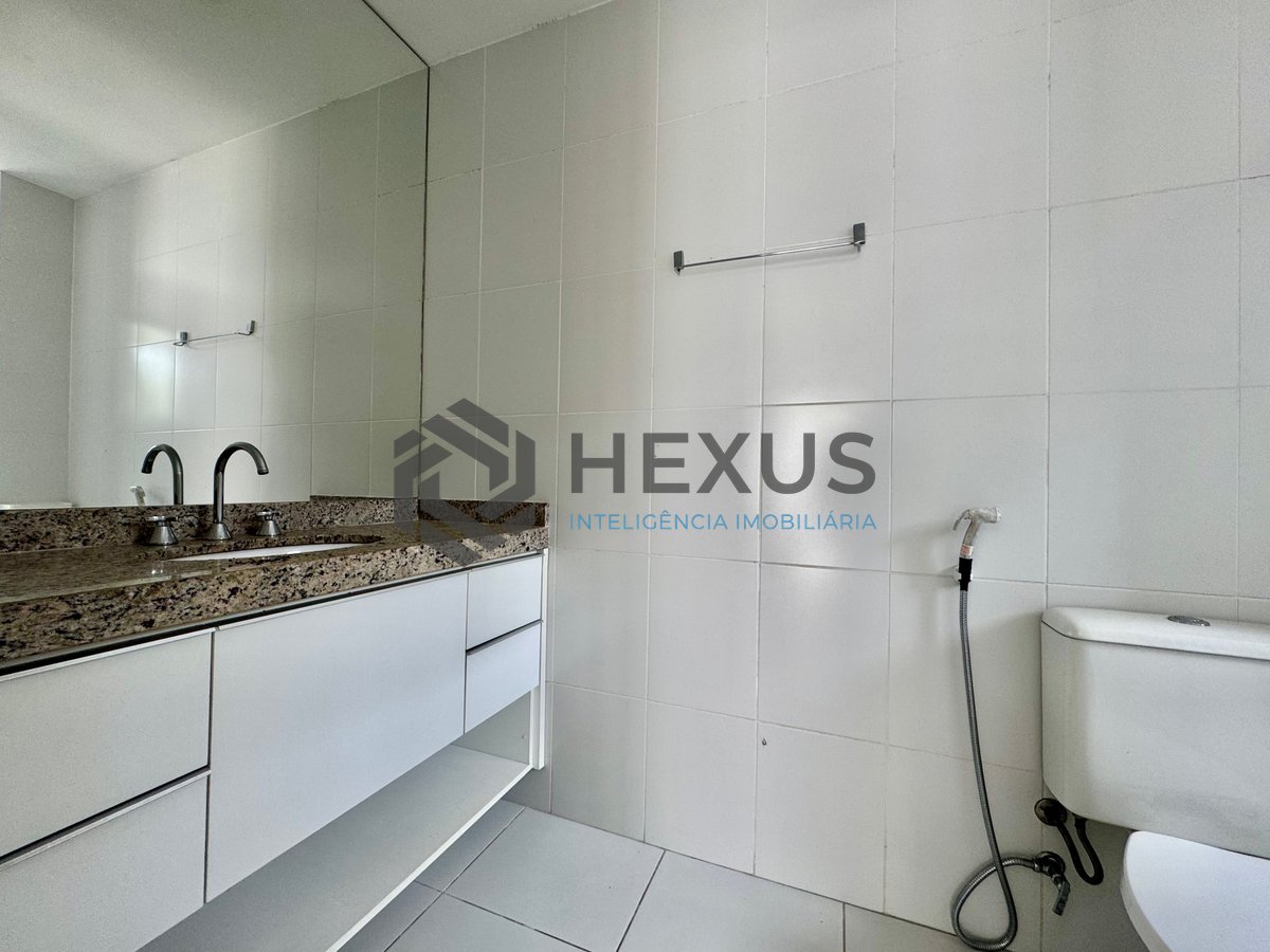 Foto 20 de Apartamento com varanda gourmet e lazer completo na Praia das Pitangueiras, Guaruja