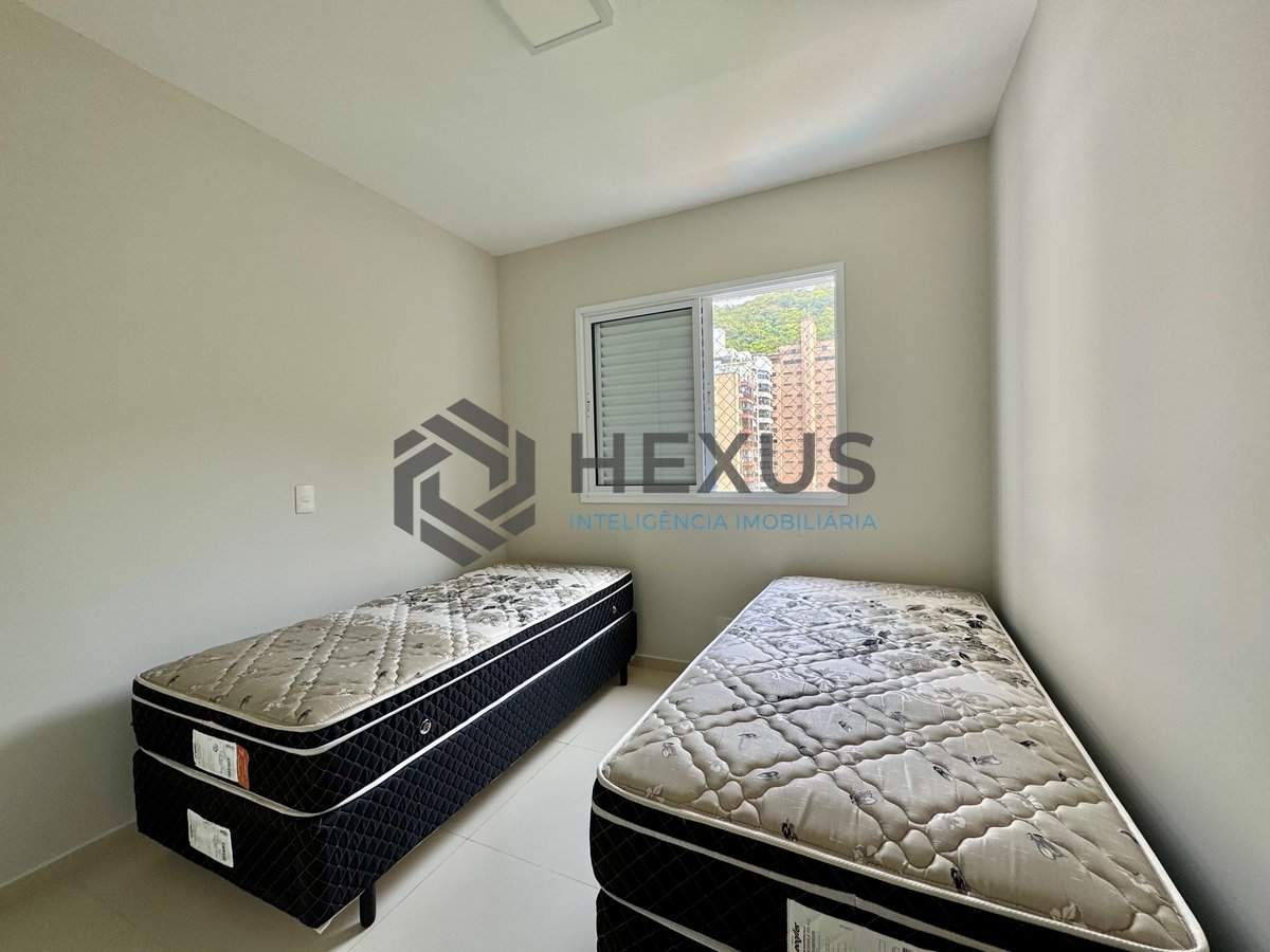 Foto 9 de Apartamento com varanda gourmet e lazer completo na Praia das Pitangueiras, Guaruja