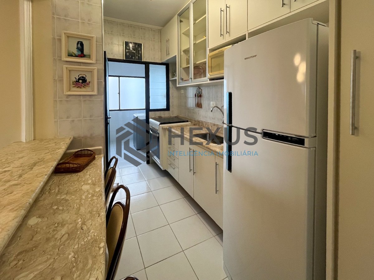 Foto 11 de Apartamento  com varanda, vista mar e lazer completo na beira mar da Praia da Enseada, Guaruja