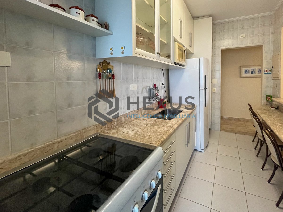 Foto 12 de Apartamento  com varanda, vista mar e lazer completo na beira mar da Praia da Enseada, Guaruja