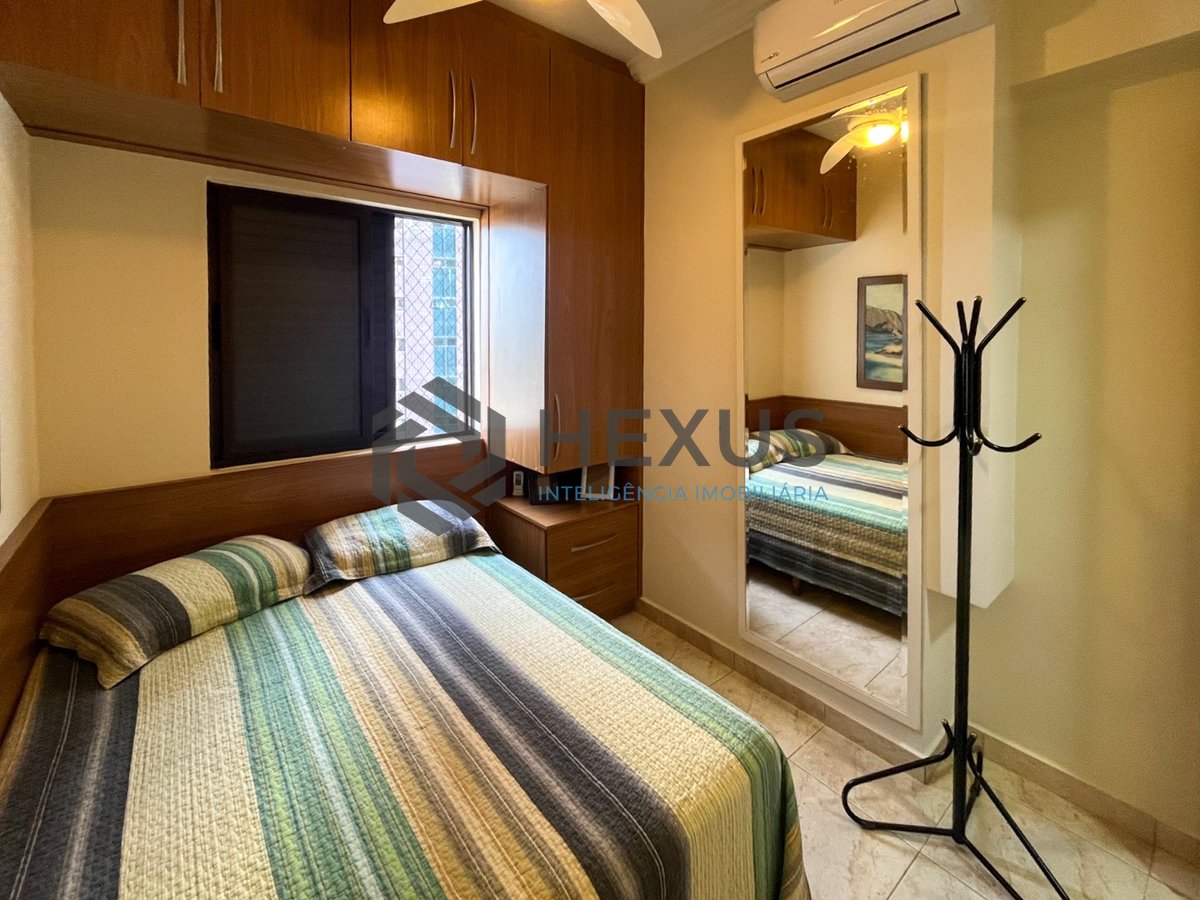 Foto 16 de Apartamento  com varanda, vista mar e lazer completo na beira mar da Praia da Enseada, Guaruja