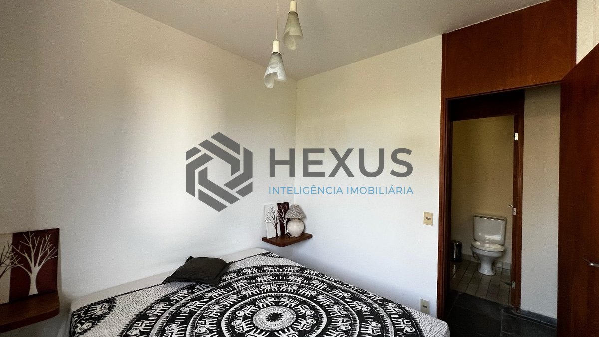 Foto 14 de Apartamento com varanda e lazer na Praia da Enseada, Guaruja