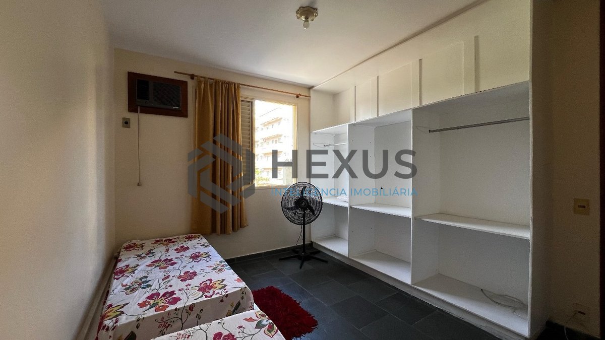 Foto 15 de Apartamento com varanda e lazer na Praia da Enseada, Guaruja