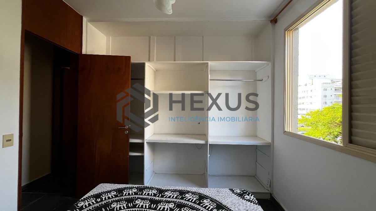 Foto 16 de Apartamento com varanda e lazer na Praia da Enseada, Guaruja