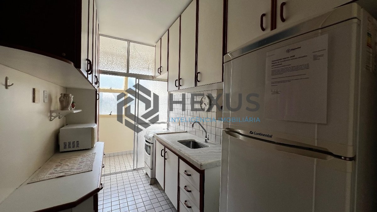 Foto 6 de Apartamento com varanda e lazer na Praia da Enseada, Guaruja