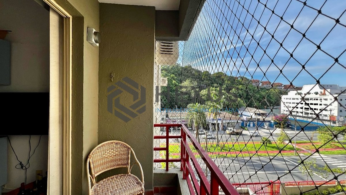 Foto 17 de Apartamento com varanda e lazer na Praia da Enseada à venda, Guarujá-SP.