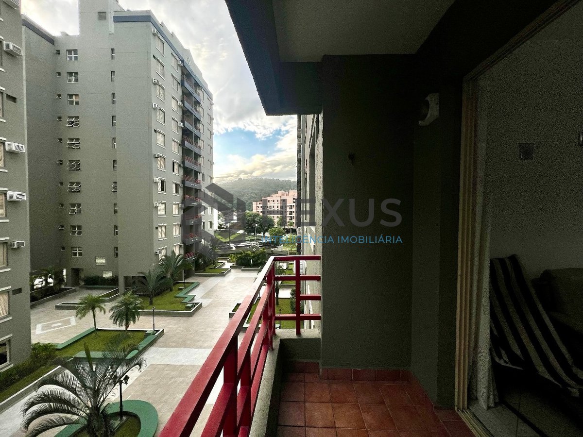 Foto 2 de Apartamento com varanda e lazer na Praia da Enseada, Guaruja