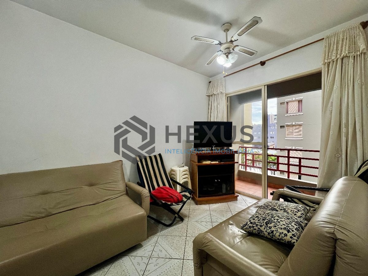 Foto 4 de Apartamento com varanda e lazer na Praia da Enseada, Guaruja