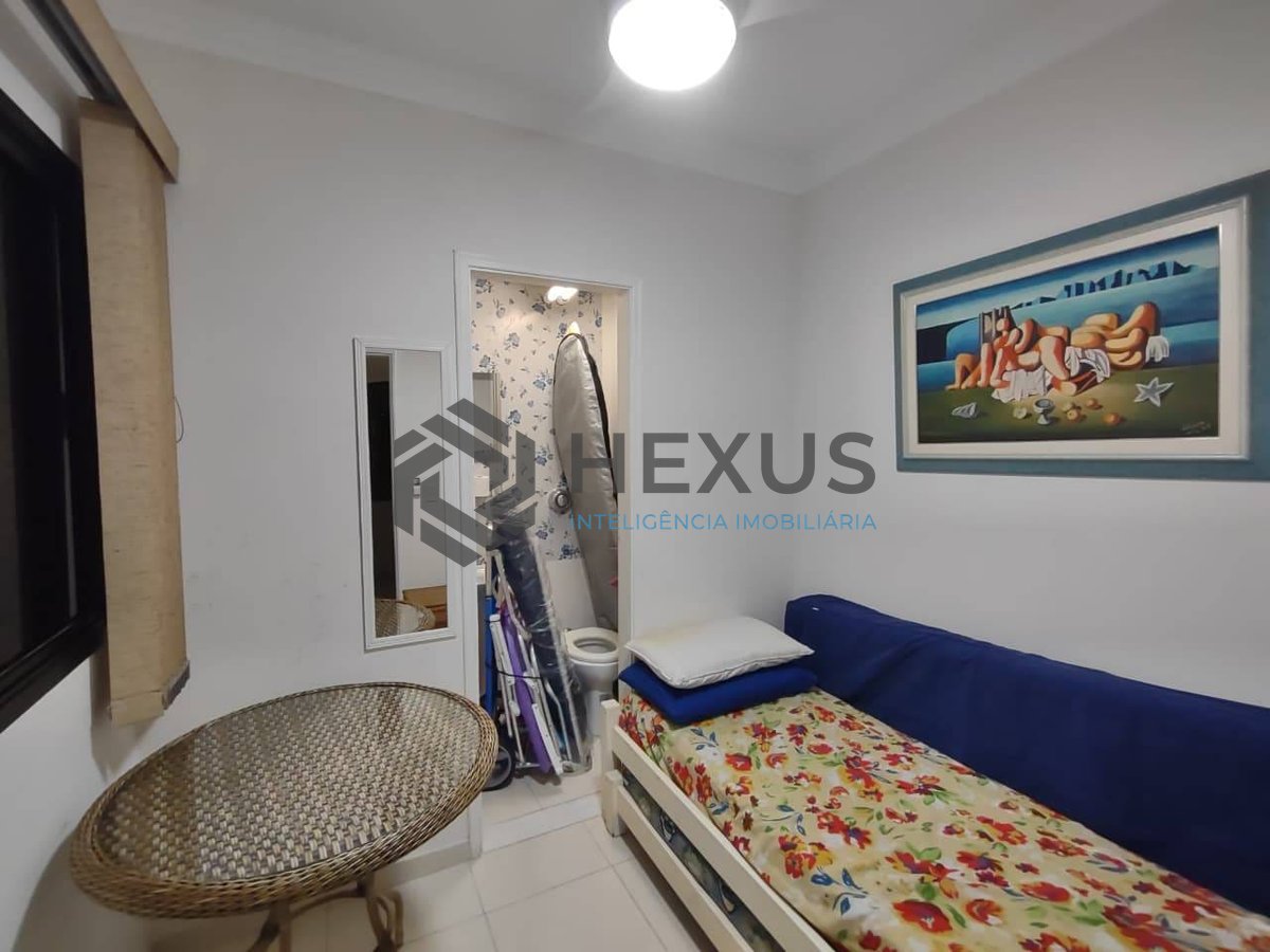Foto 16 de Apartamento com varanda na região da Brunella na Praia da Enseada, Guaruja