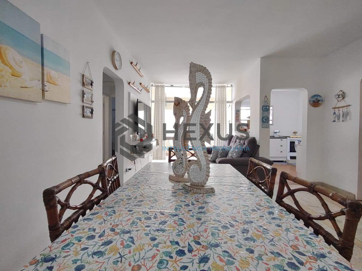 Foto 6 de Apartamento com varanda e lazer na Praia da Enseada, Guaruja