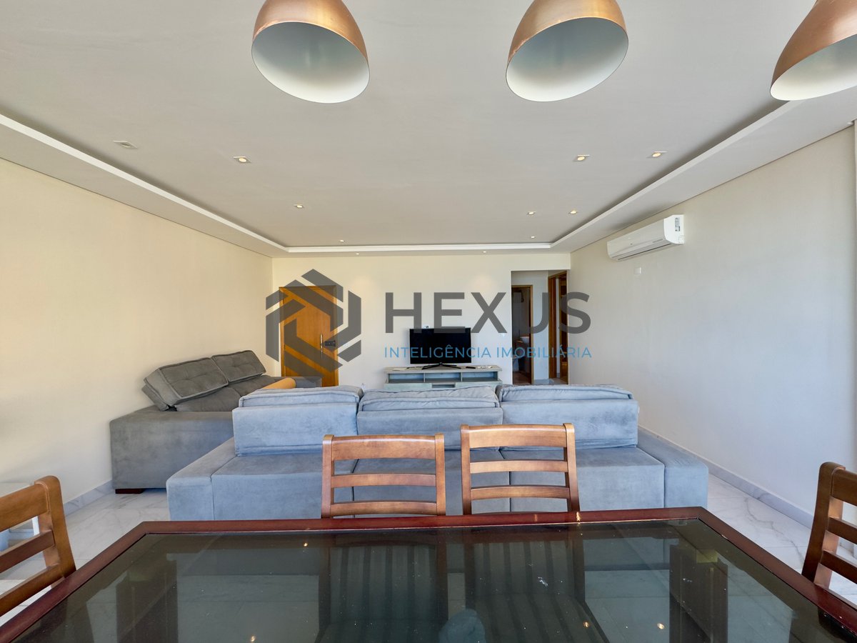 Foto 6 de Apartamento frente mar reformado com varanda gourmet na Praia das Pitangueiras, Guaruja