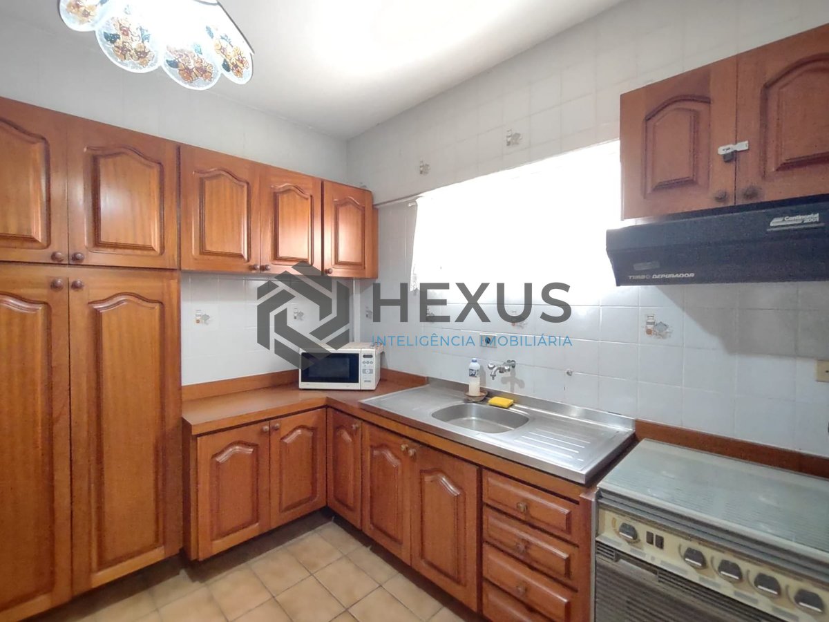 Foto 14 de Apartamento na região da Brunella na Praia da Enseada, Guaruja