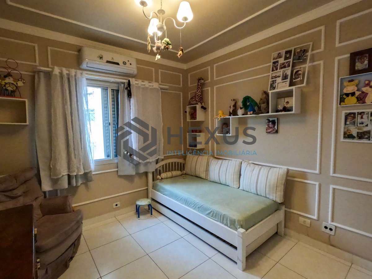 Foto 14 de Apartamento com varanda e vista mar na beira mar da Praia das Pitangueiras, Guaruja