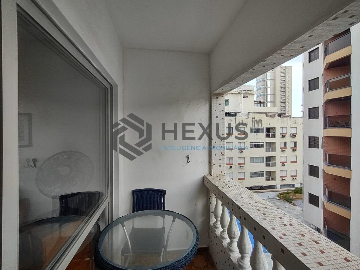 Foto 2 de Apartamento com varanda na Praia da Enseada, Guaruja